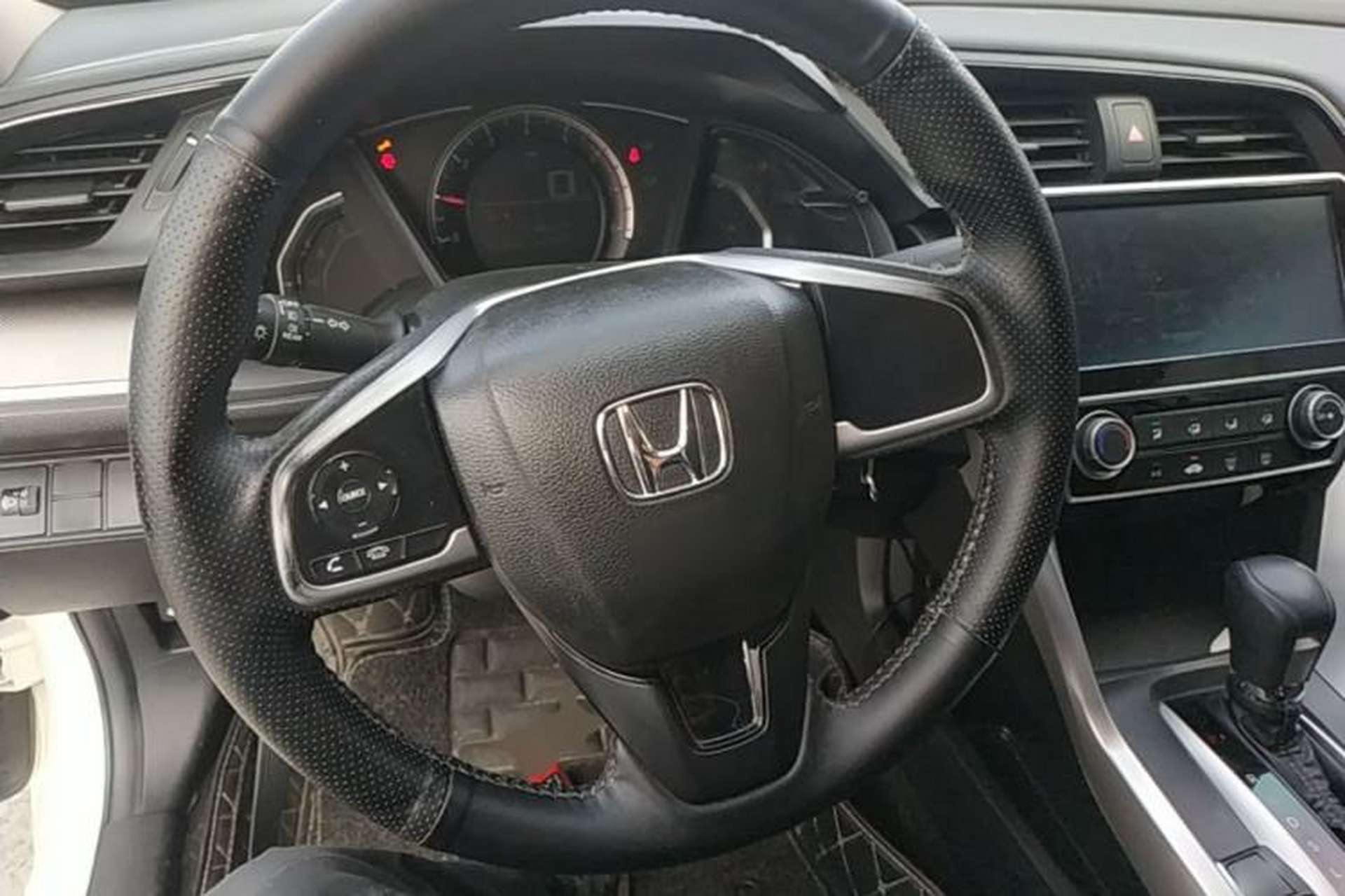 Used Honda Civic 2016 180TURBO CVT Comfort Version Steering Wheel