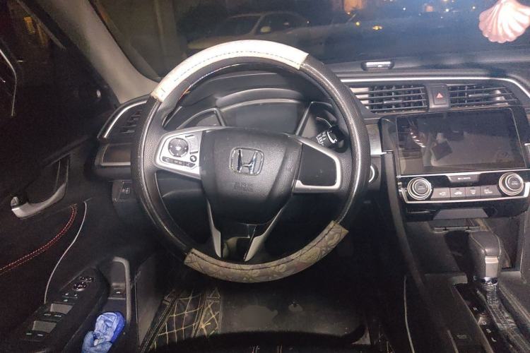 Used Honda Civic 2016 220TURBO CVT Luxury Edition Steering Wheel