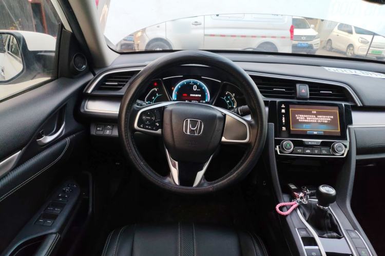 Used Honda Civic 2016 220TURBO Manual Luxury Edition Steering Wheel