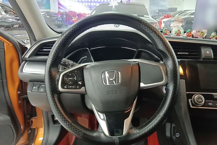 Used Honda Civic 2016 220TURBO CVT Luxury Edition Steering Wheel