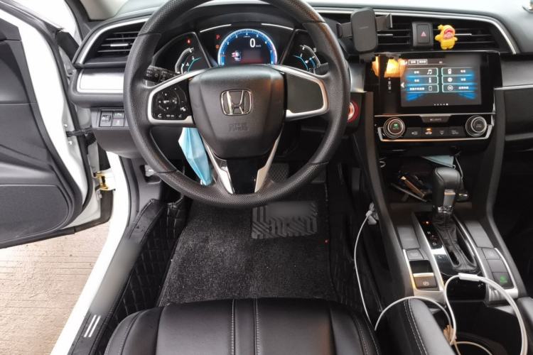 Used Honda Civic 2016 220TURBO CVT Luxury Edition Steering Wheel