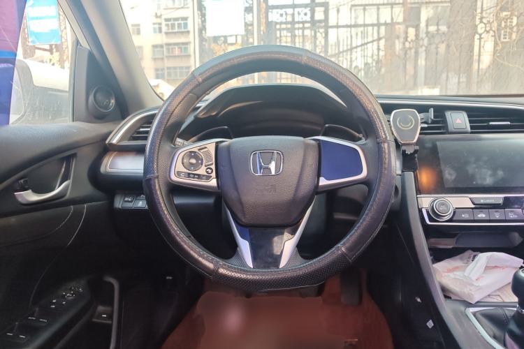 Used Honda Civic 2016 220TURBO Manual Luxury Edition Steering Wheel