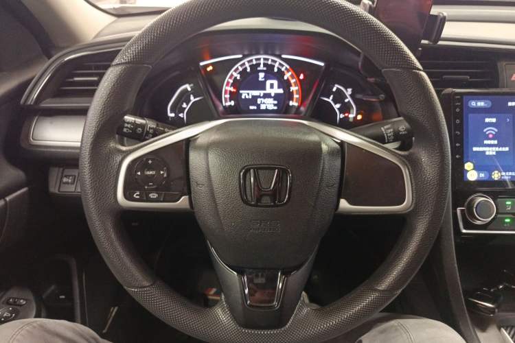 Used Honda Civic 2016 180TURBO CVT Comfort Version Steering Wheel