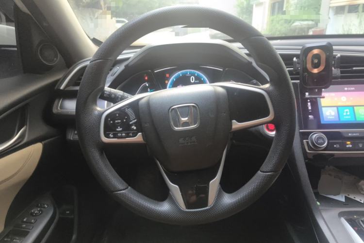 Used Honda Civic 2016 220TURBO CVT Luxury Edition Steering Wheel