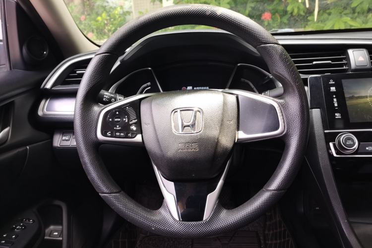 Used Honda Civic 2016 220TURBO CVT Luxury Edition Steering Wheel