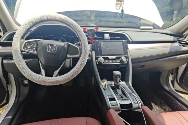 Used Honda Civic 2016 220TURBO CVT Luxury Edition Steering Wheel