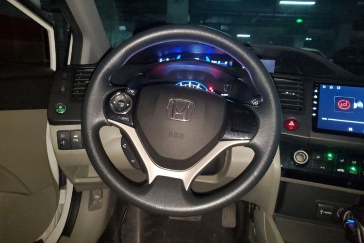 Used Honda Civic 2016 1.8L Automatic Comfort Version Steering Wheel
