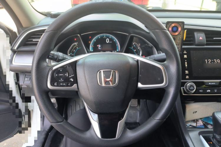 Used Honda Civic 2016 220TURBO CVT Luxury Edition Steering Wheel