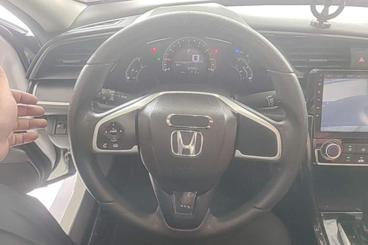 Used Honda Civic 2016 180TURBO CVT Comfort Version Steering Wheel
