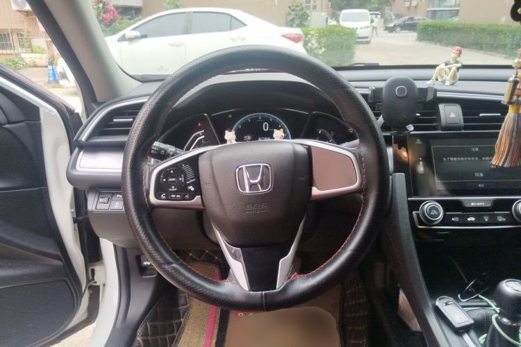 Used Honda Civic 2016 220TURBO Manual Luxury Edition Steering Wheel