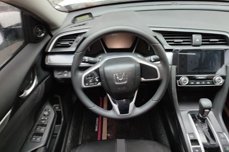 Used Honda Civic 2016 220TURBO CVT Luxury Edition Steering Wheel