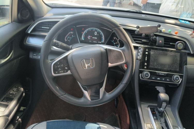 Used Honda Civic 2016 220TURBO CVT Luxury Edition Steering Wheel