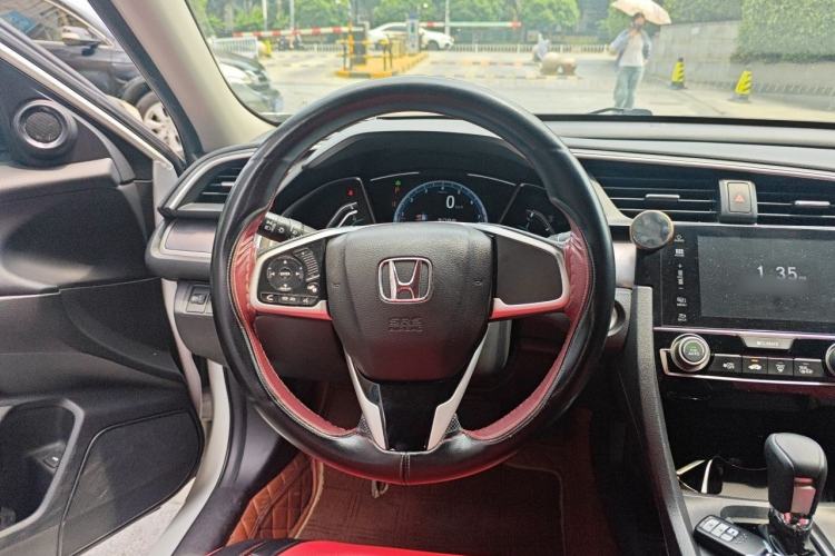 Used Honda Civic 2016 220TURBO CVT Luxury Edition Steering Wheel