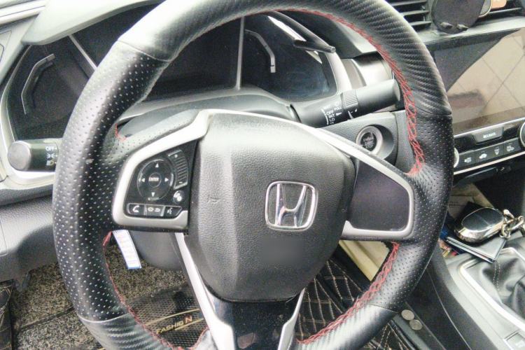 Used Honda Civic 2016 220TURBO Manual Luxury Edition Steering Wheel