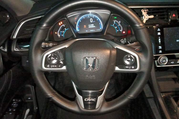 Used Honda Civic 2016 220TURBO CVT Luxury Edition Steering Wheel