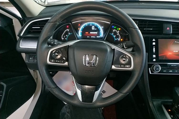 Used Honda Civic 2016 220TURBO CVT Luxury Edition Steering Wheel