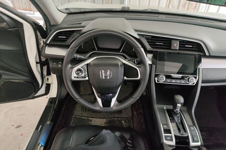 Used Honda Civic 2016 220TURBO CVT Luxury Edition Steering Wheel