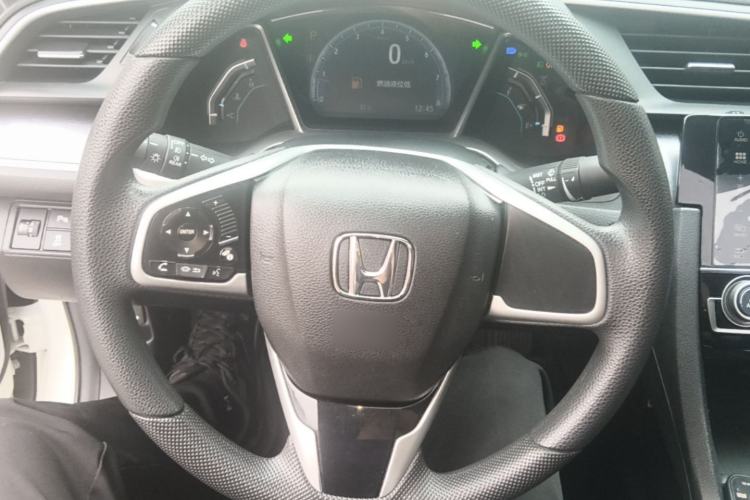Used Honda Civic 2016 220TURBO CVT Luxury Edition Steering Wheel