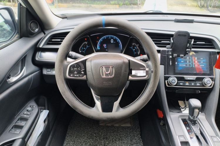 Used Honda Civic 2016 220TURBO CVT Luxury Edition Steering Wheel