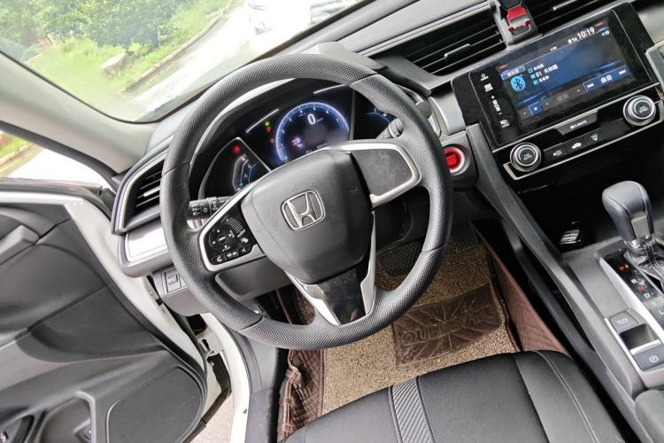 Used Honda Civic 2016 220TURBO CVT Luxury Edition Steering Wheel