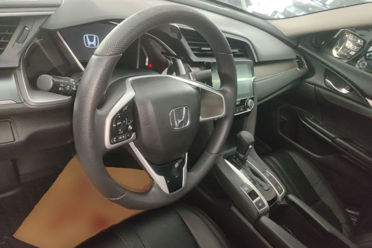 Used Honda Civic 2016 220TURBO CVT Luxury Edition Steering Wheel