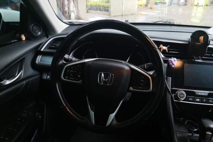 Used Honda Civic 2016 220TURBO CVT Prestige Edition Steering Wheel