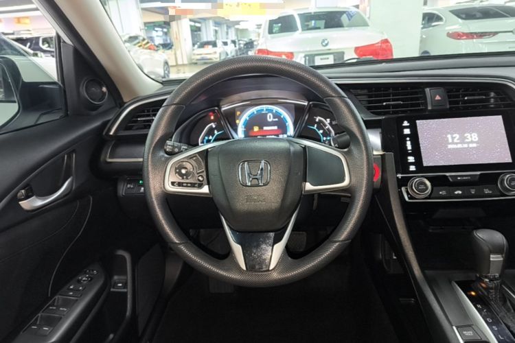 Used Honda Civic 2016 220TURBO CVT Luxury Edition Steering Wheel