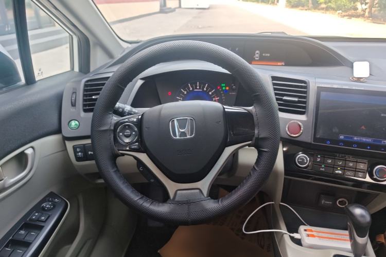 Used Honda Civic 2016 1.8L Automatic Comfort Version Steering Wheel