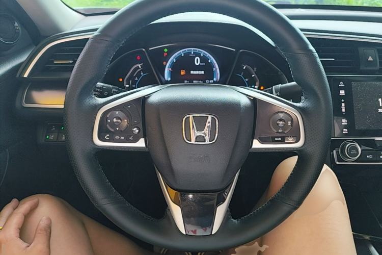 Used Honda Civic 2016 220TURBO CVT Prestige Edition Steering Wheel