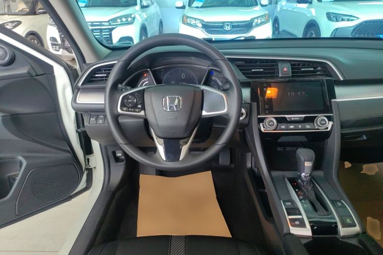 Used Honda Civic 2016 220TURBO CVT Luxury Edition Steering Wheel