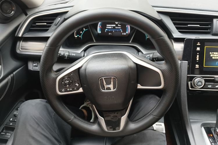 Used Honda Civic 2016 220TURBO CVT Luxury Edition Steering Wheel