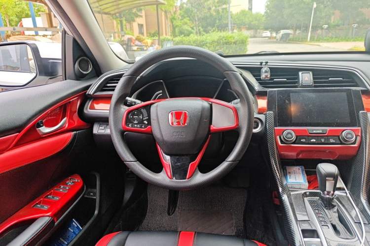 Used Honda Civic 2016 220TURBO CVT Luxury Edition Steering Wheel
