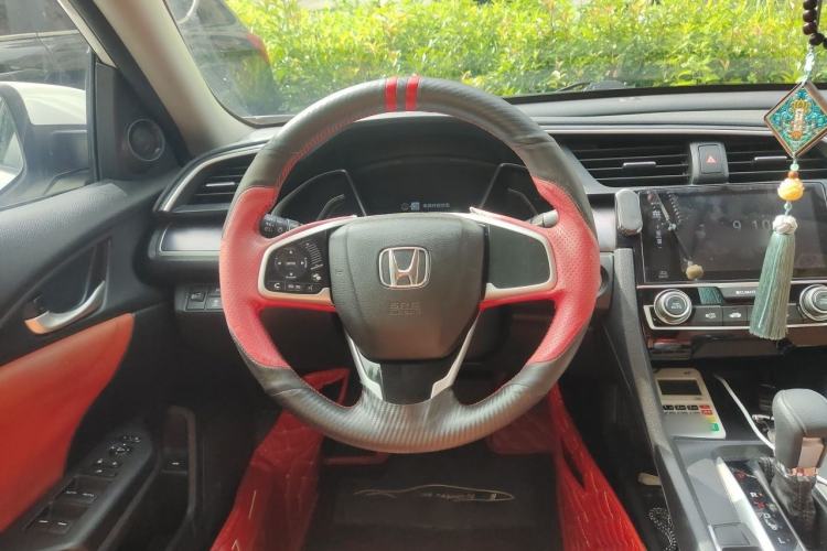 Used Honda Civic 2016 220TURBO CVT Luxury Edition Steering Wheel