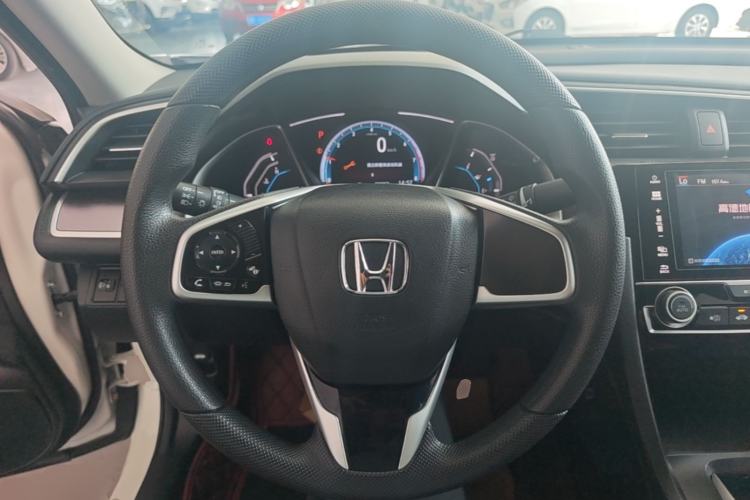 Used Honda Civic 2016 220TURBO CVT Luxury Edition Steering Wheel