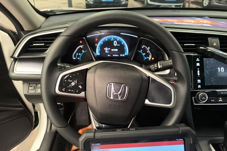Used Honda Civic 2016 220TURBO CVT Luxury Edition Steering Wheel