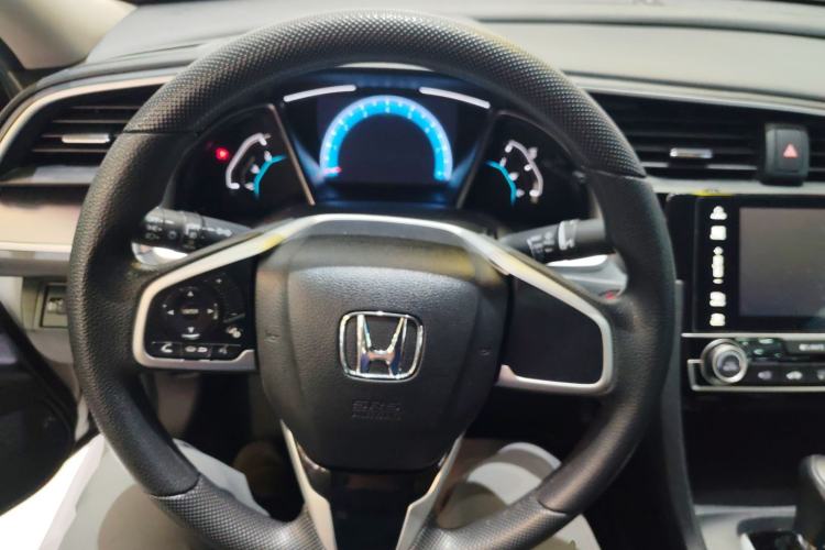 Used Honda Civic 2016 220TURBO CVT Luxury Edition Steering Wheel