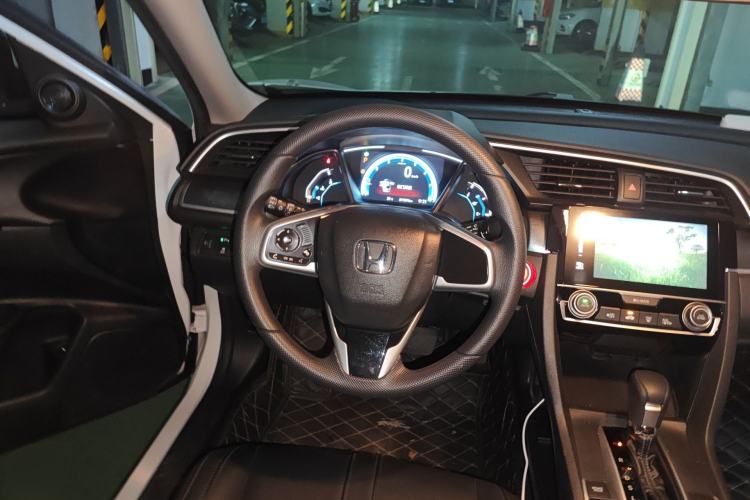 Used Honda Civic 2016 220TURBO CVT Luxury Edition Steering Wheel