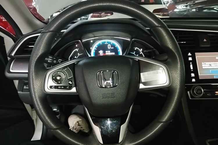 Used Honda Civic 2016 220TURBO Manual Luxury Edition Steering Wheel