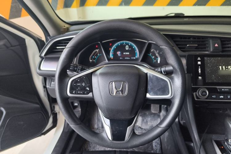 Used Honda Civic 2016 220TURBO CVT Luxury Edition Steering Wheel