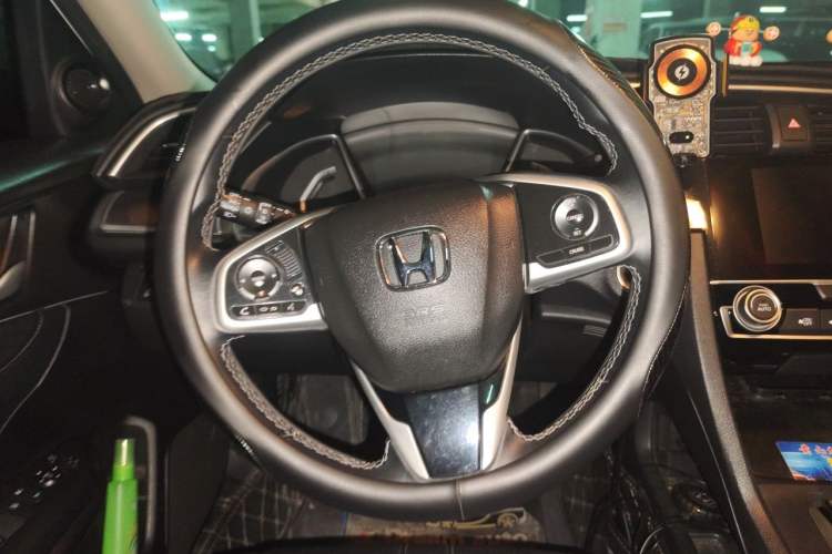 Used Honda Civic 2016 220TURBO CVT Prestige Edition Steering Wheel