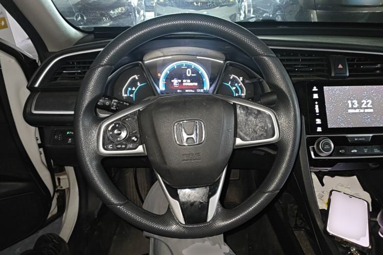 Used Honda Civic 2016 220TURBO Manual Luxury Edition Steering Wheel