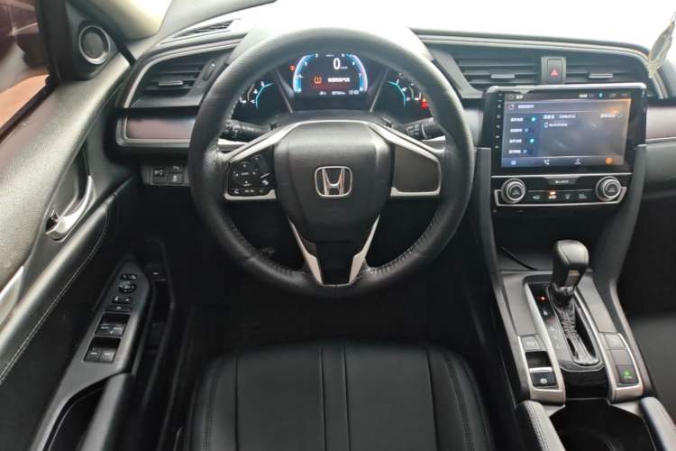 Used Honda Civic 2016 220TURBO CVT Luxury Edition Steering Wheel