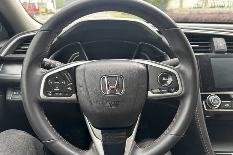 Used Honda Civic 2016 220TURBO CVT Luxury Edition Steering Wheel