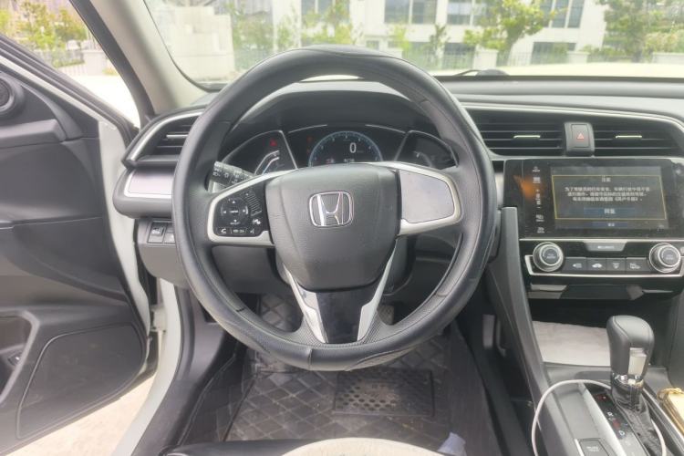 Used Honda Civic 2016 220TURBO CVT Luxury Edition Steering Wheel