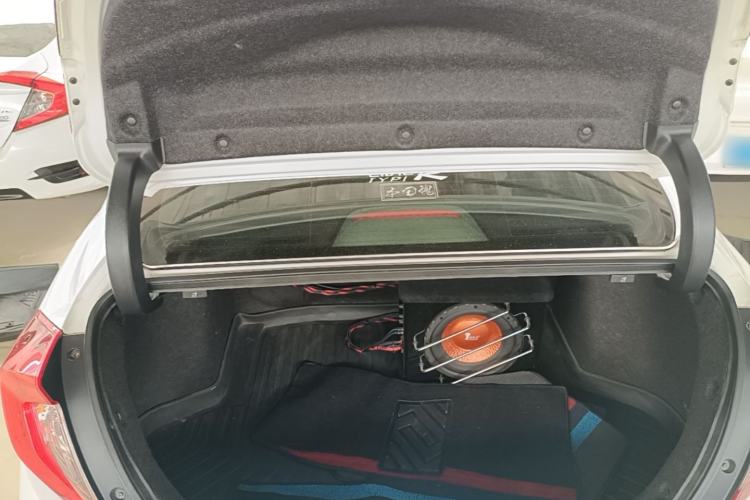 Used Honda Civic 2016 220TURBO CVT Prestige Edition Trunk