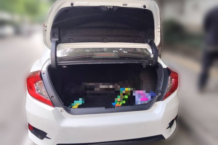 Used Honda Civic 2016 220TURBO CVT Luxury Edition Trunk