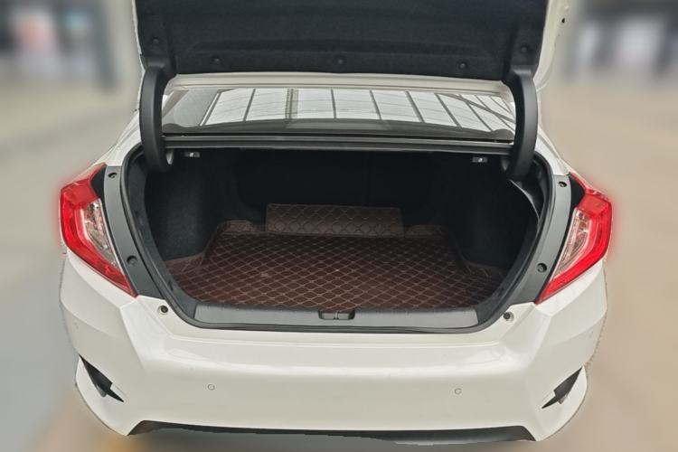 Used Honda Civic 2016 220TURBO Manual Luxury Edition Trunk
