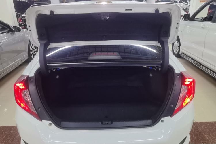 Used Honda Civic 2016 180TURBO CVT Comfort Version Trunk