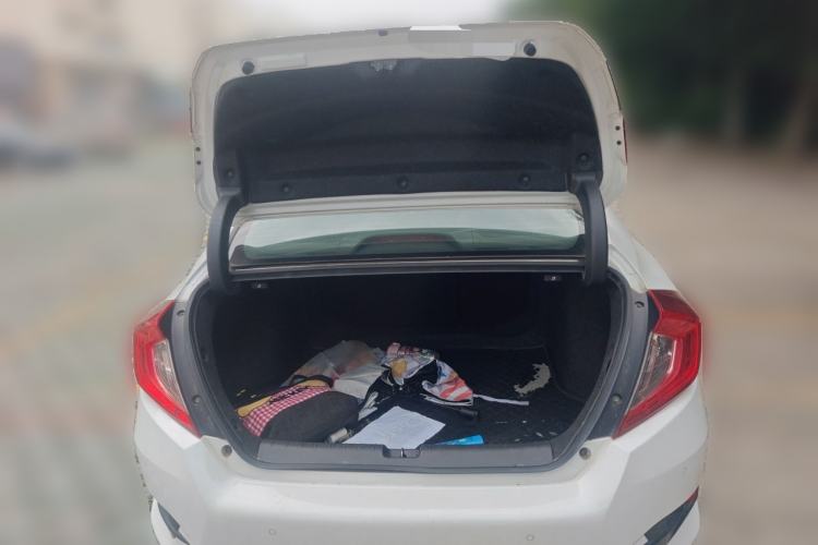 Used Honda Civic 2016 220TURBO Manual Luxury Edition Trunk