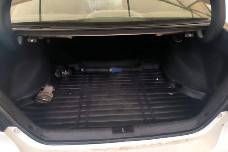 Used Honda Civic 2016 1.8L Automatic Comfort Version Trunk